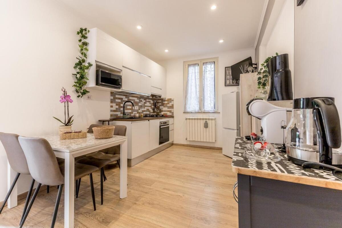 Trilocale Vicino Metro B Con Self Check In E Wi-fi Appartement